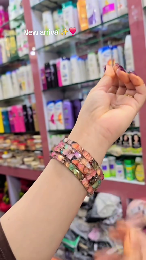 Premium Multicolor Floral Stone Statement Bracelet with Vibrant Decorative Beads, Elegant Layered Design & Fashion Jewellery Finish – Stylish Party & Everyday Accessory