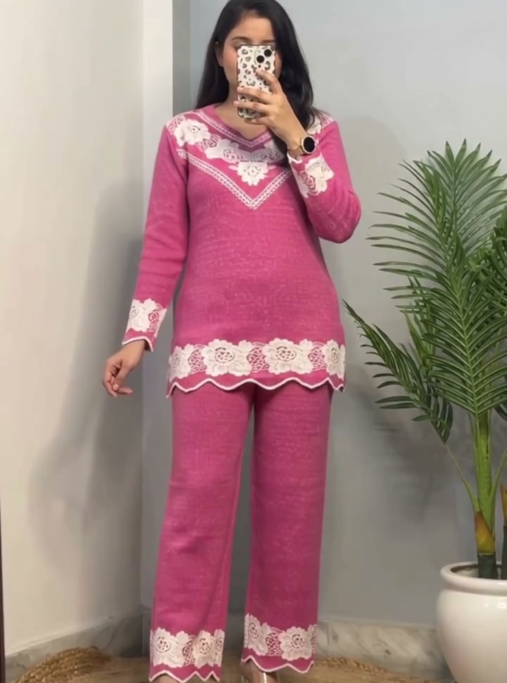 Winter Cord Set – Pink Lace